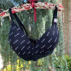 NWT Victoria’s Secret PINK Bra 36D Wireless